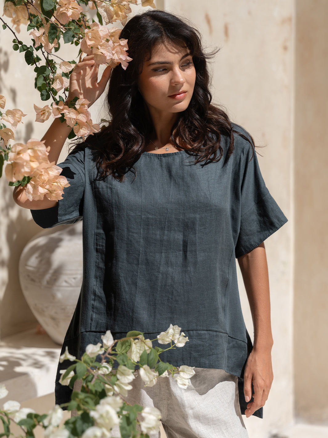 Model wears Model wears Costa French Linen and Cotton Top in Charcoal.
