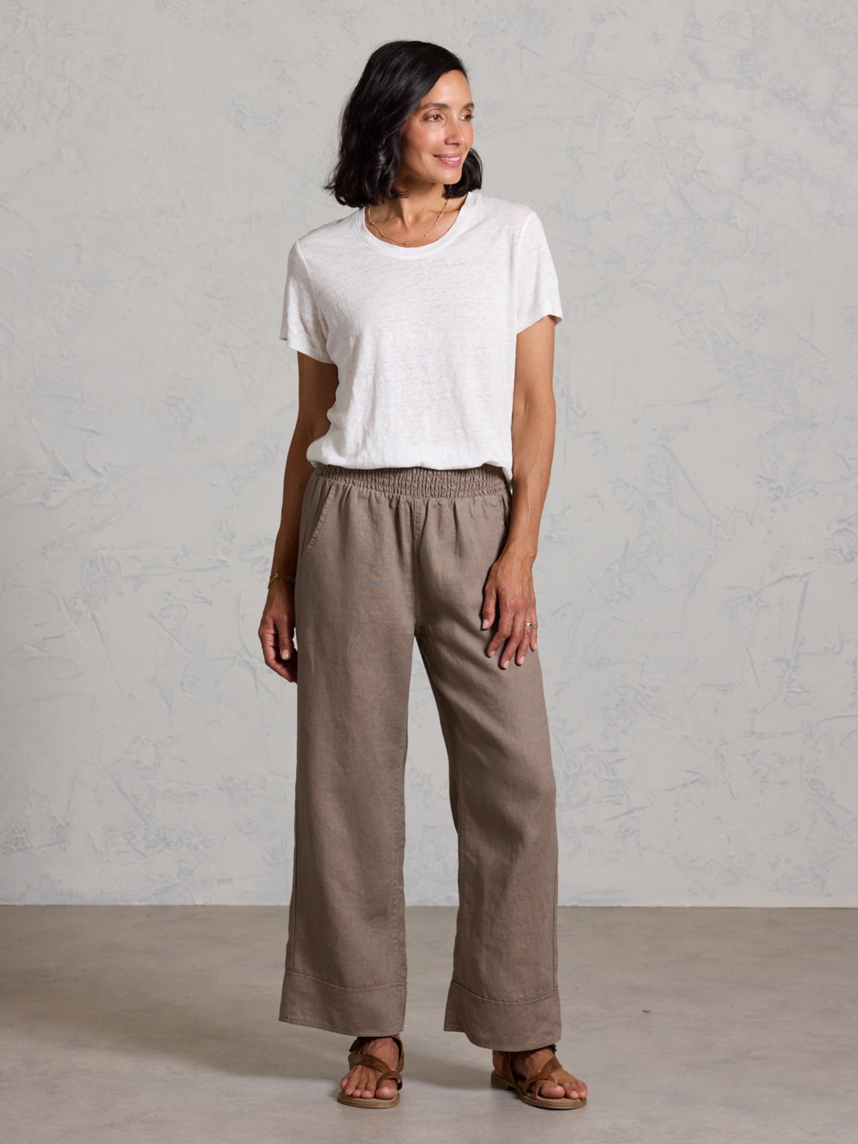 Clovelly French Linen T-Shirt Coconut