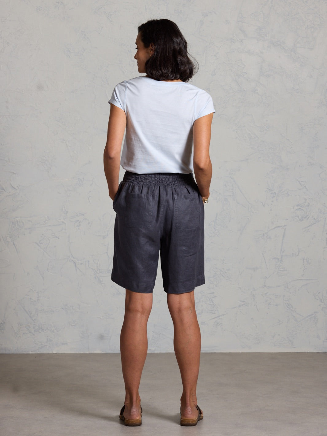 Cove Bermuda French Linen Shorts Charcoal