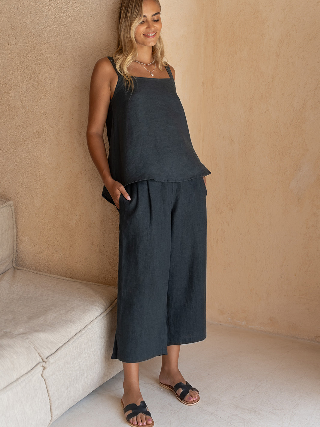 Latina Linen Pants Charcoal