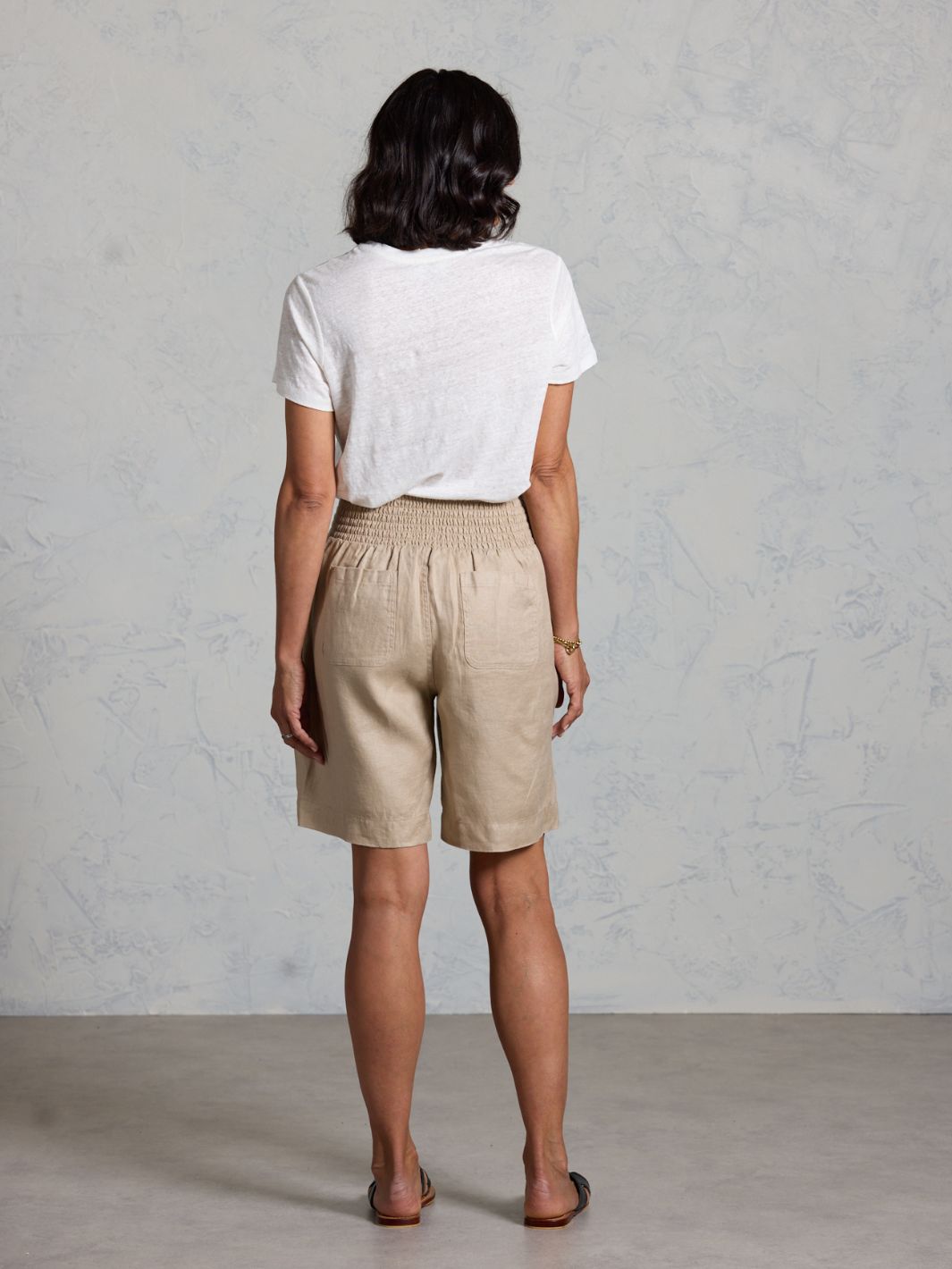 Cove Bermuda French Linen Shorts Tuffet