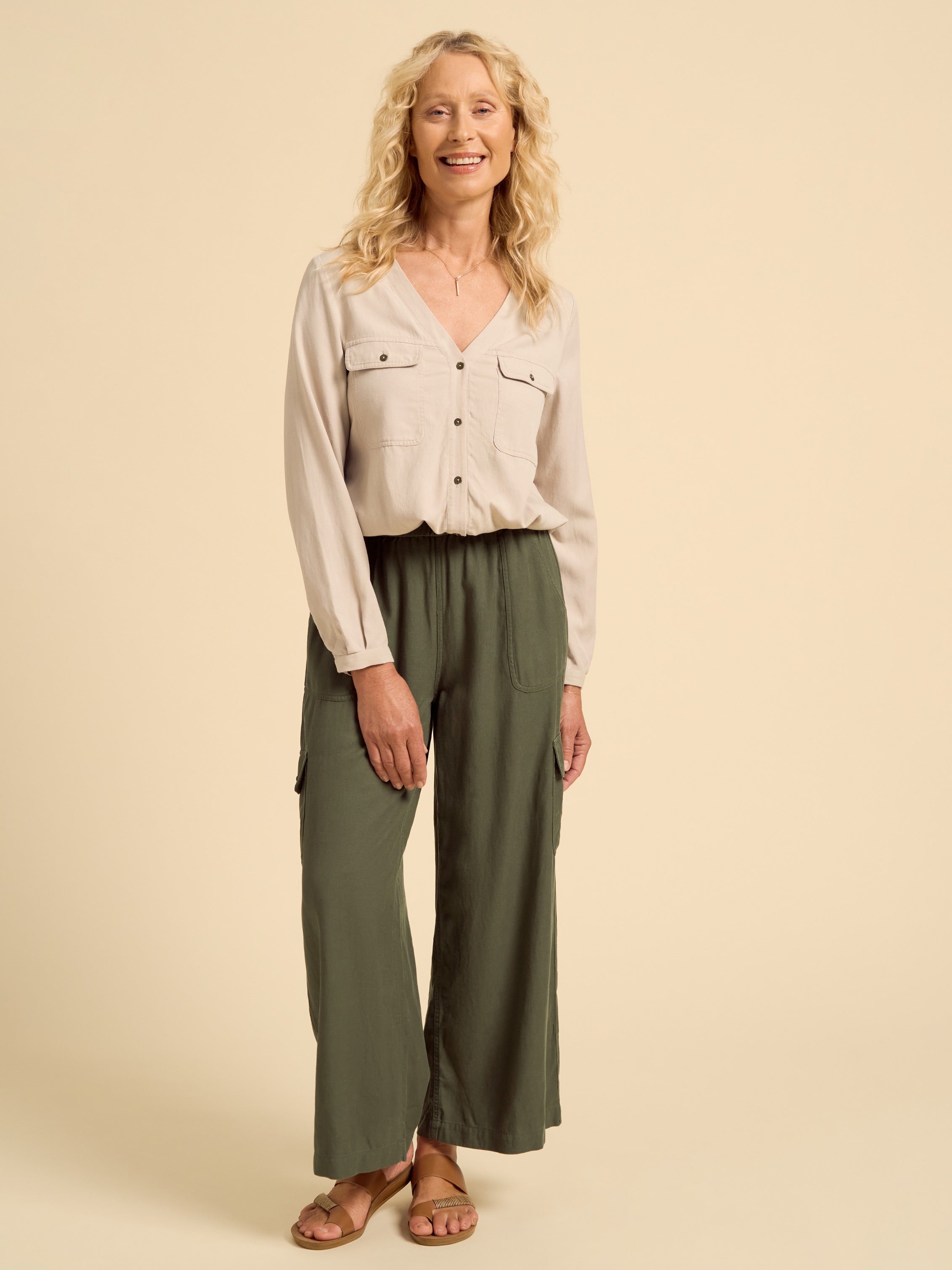 Crusoe Cargo Pants Olive