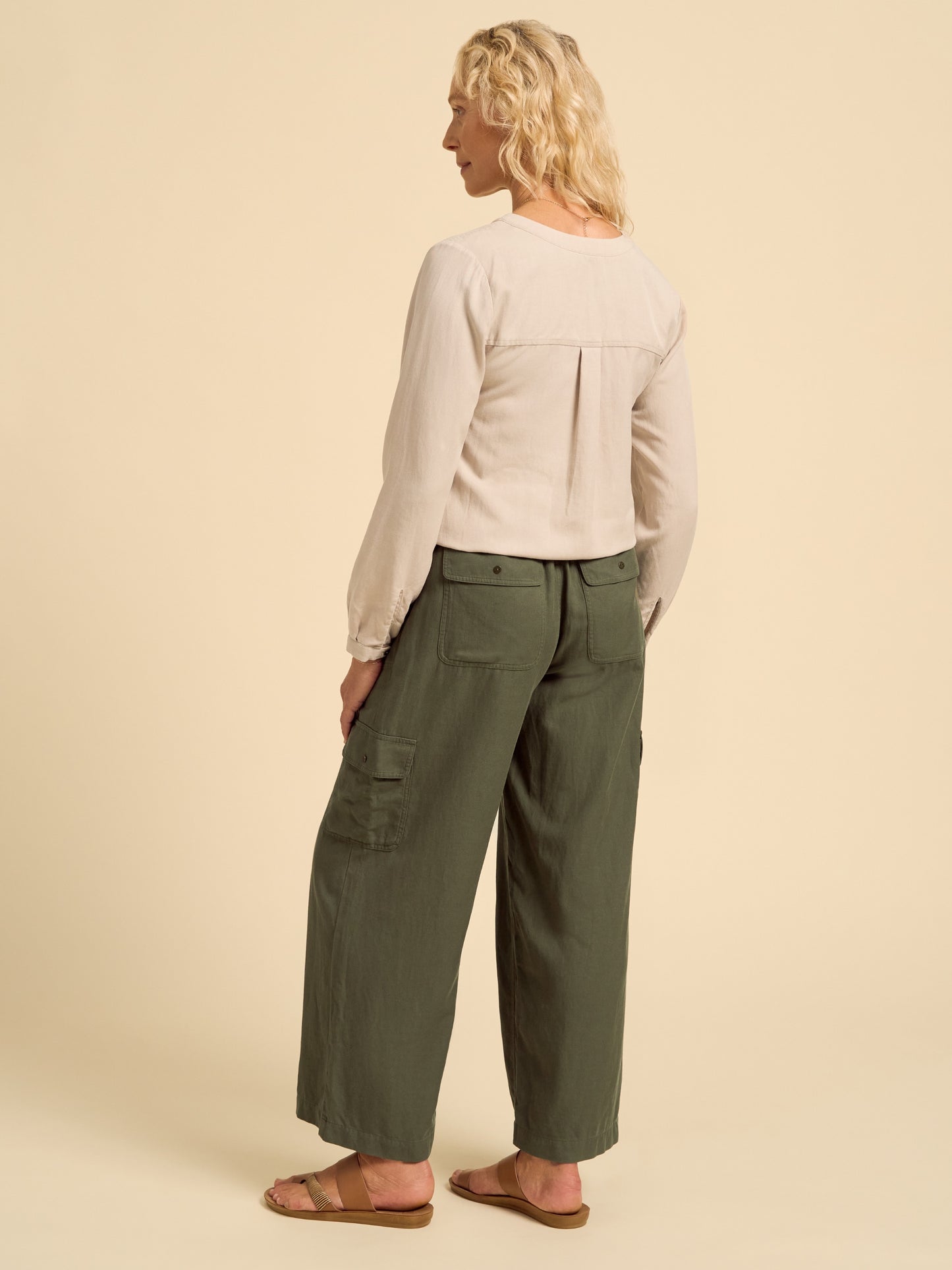 Crusoe Cargo Pants Olive