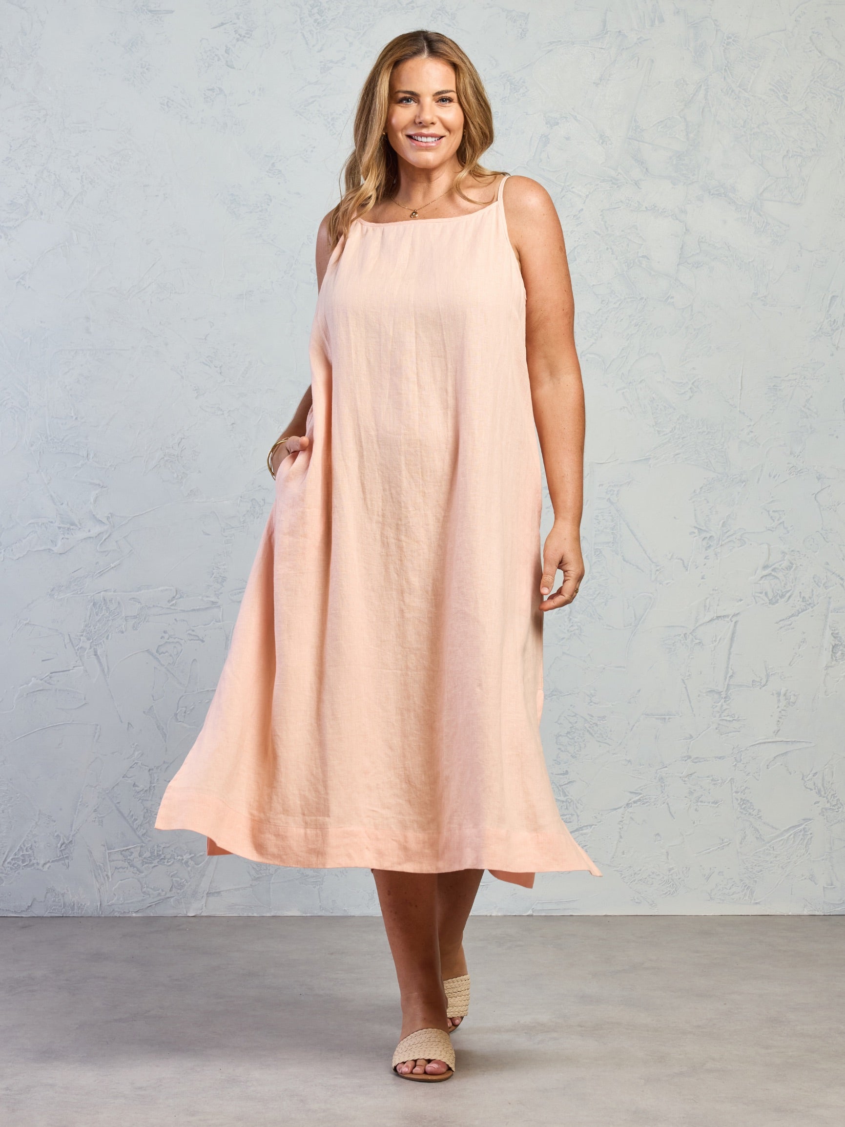 Peony Linen Dress Coral (M/12) | Women's Sustainable Linen Dresses Peony Linen Dress Coral (M/12) | Women's Sustainable Linen Dresses
