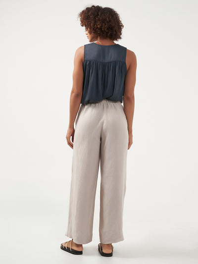 Model is wearing Sundara Linen Pants in Flax.