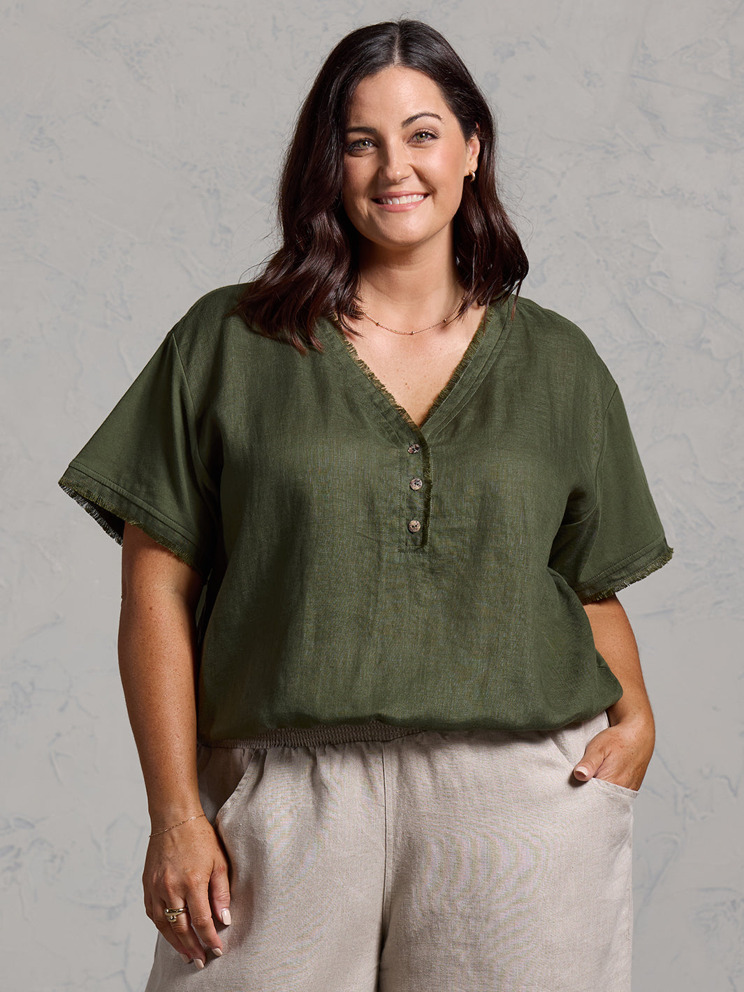 Vivre French Linen and Cotton Blouse Olive