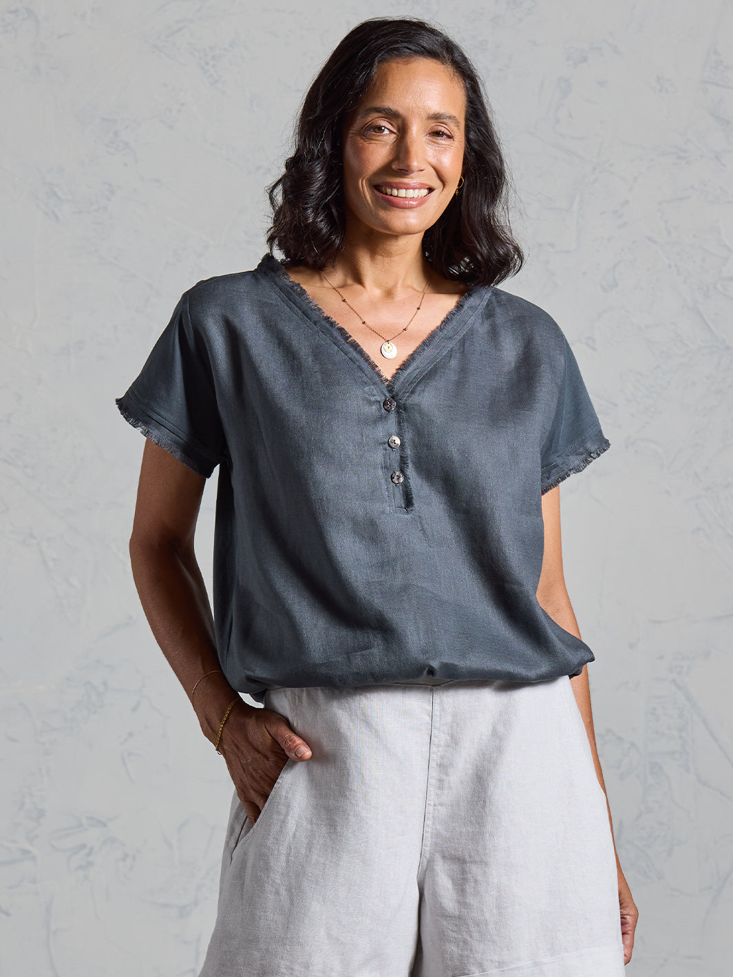 Vivre Linen and Cotton Blouse Charcoal | Charcoal Linen Blend