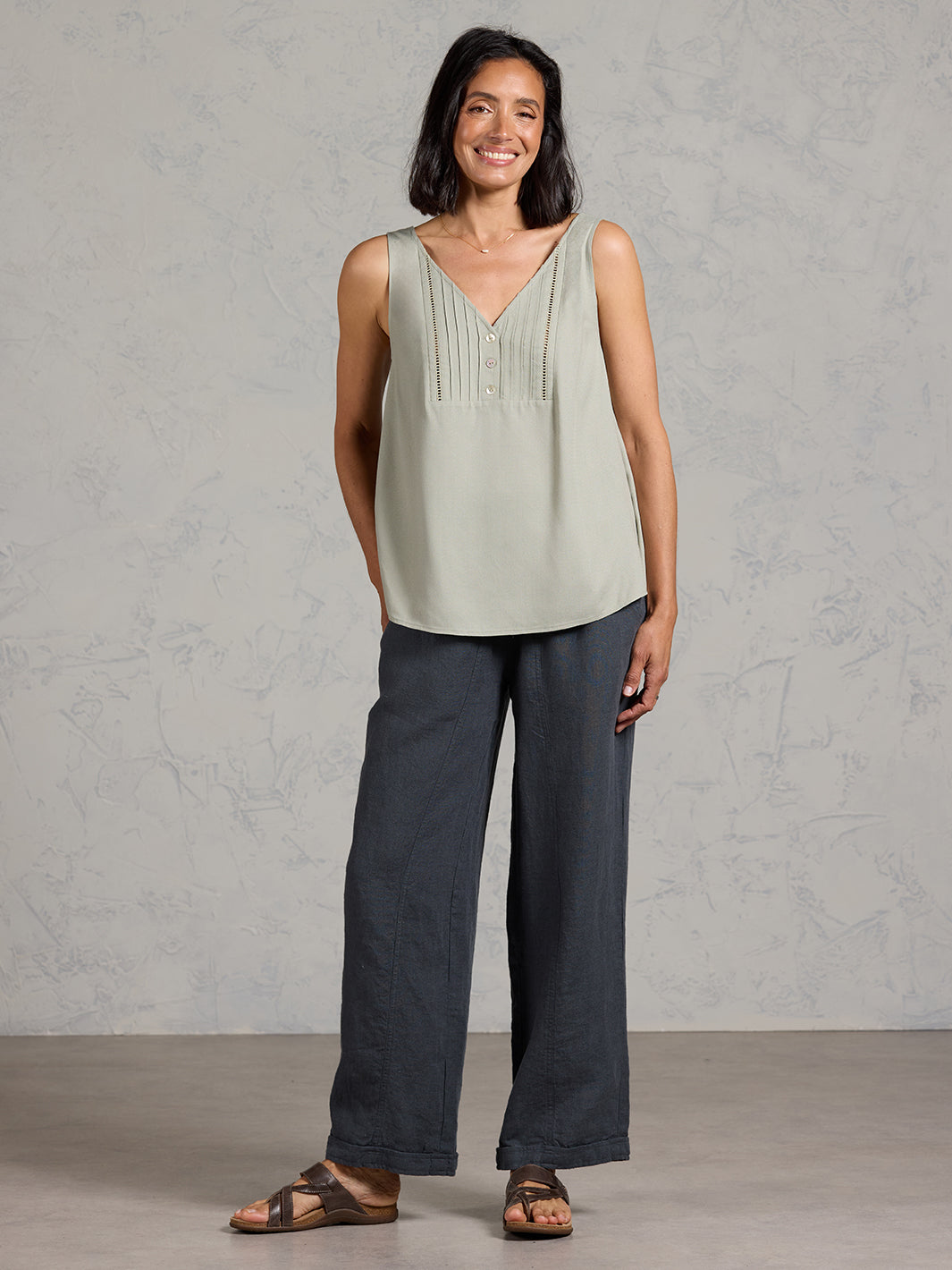 Lili Bamboo Top Dusty Sage