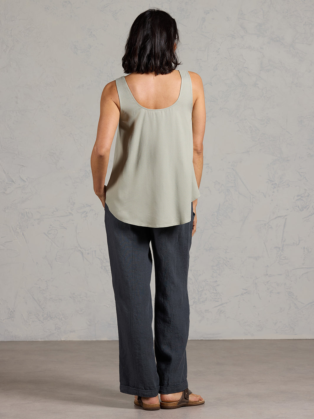 Lili Bamboo Top Dusty Sage