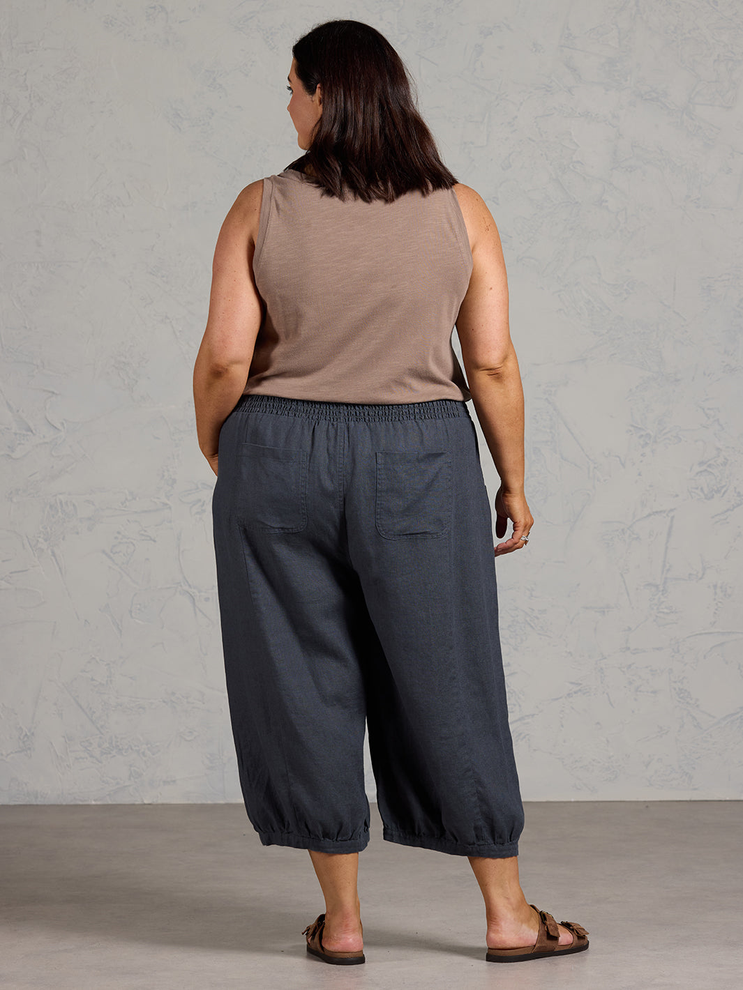 Marrakech French Linen Cropped Pants Charcoal