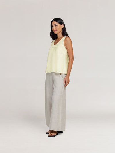 Model wears Tuscan Linen Top in Lemon